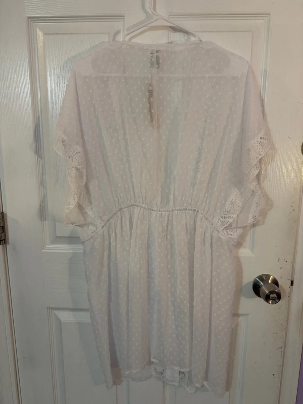 🏖️NWT No Boundaries Women’s White Sheer Tie Front Lace-Trim Swim Cover-Up Size L